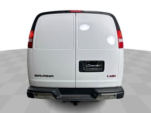 New 2025 GMC Savana 3500 w/ Driver Convenience Package image 7