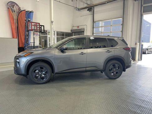 New 2026 Nissan Rogue SV FWD image 5