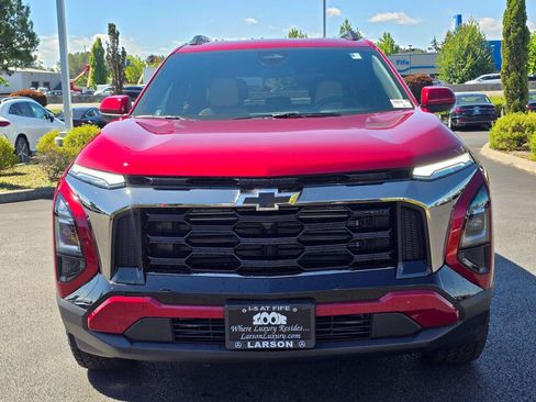 Used 2026 Chevrolet Equinox ACTIV w/ Convenience Package III FWD image 11