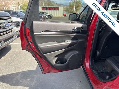 Used 2019 Jeep Grand Cherokee Trailhawk image 15