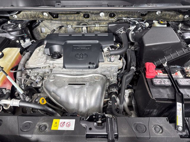 Used 2017 Toyota RAV4 XLE FWD image 9