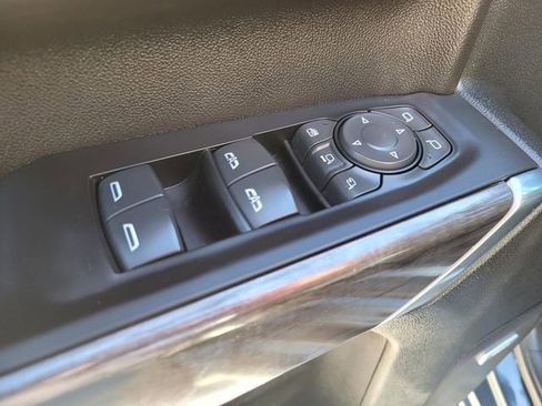 Used 2020 Chevrolet Silverado 2500 LTZ w/ LTZ Texas Edition image 20