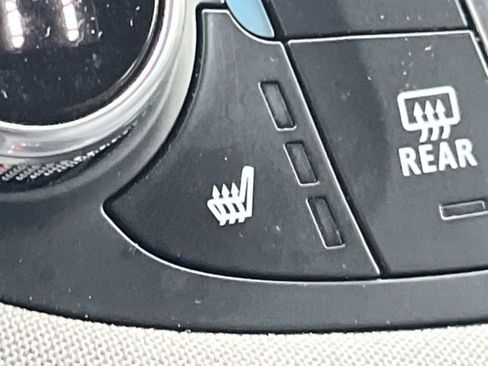 Used 2024 Chevrolet Malibu LT image 33