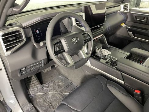 New 2025 Toyota Tundra Platinum image 3