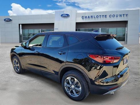 Used 2023 Chevrolet Blazer LT image 4