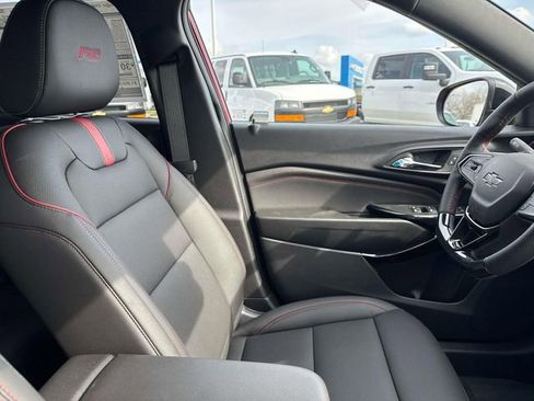 New 2026 Chevrolet Trax RS w/ Driver Confidence Package image 10
