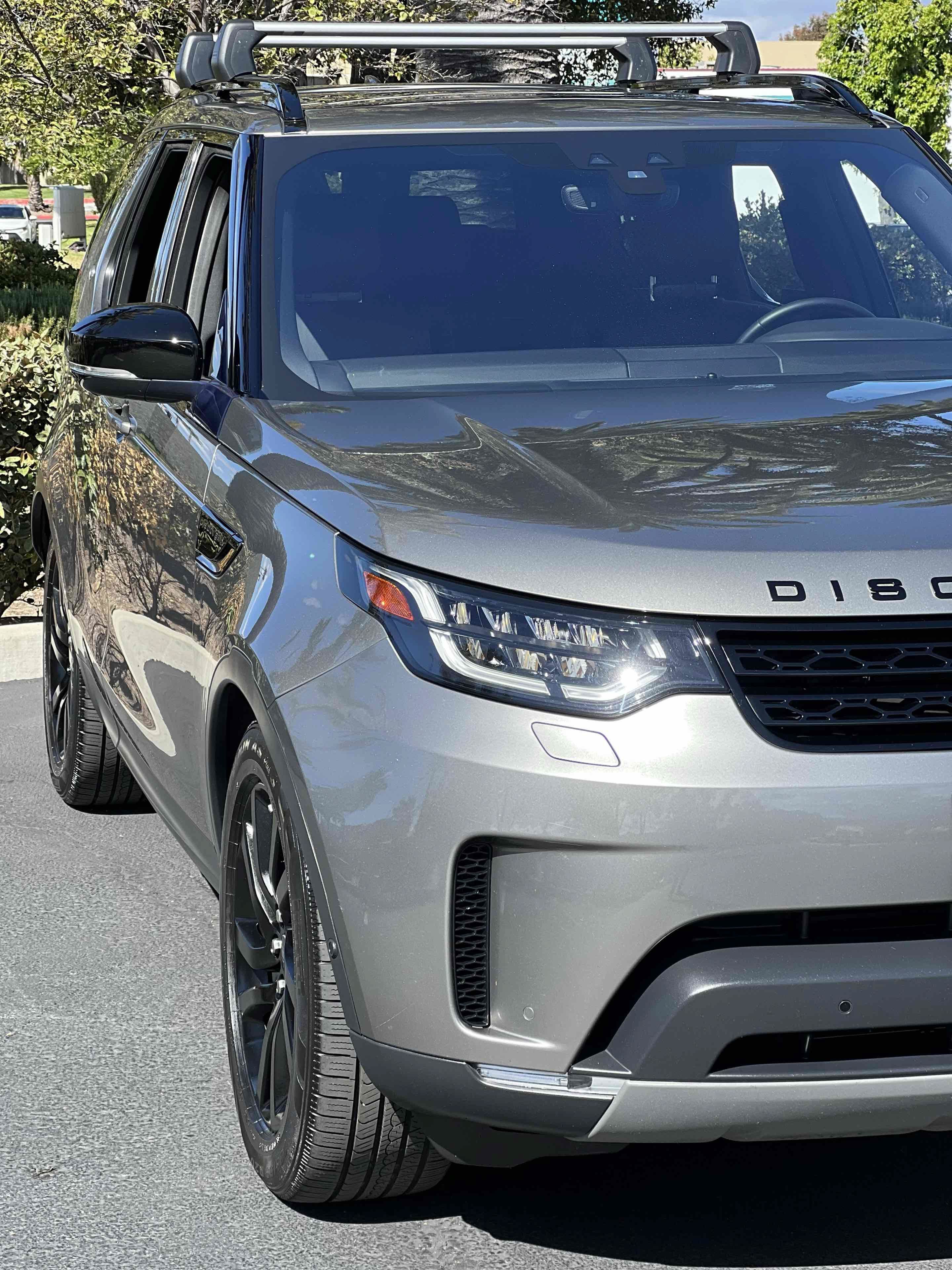 Used 2018 Land Rover Discovery HSE AWD/4WD image 55