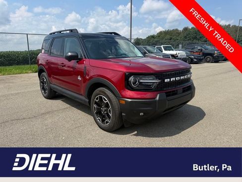 Used 2025 Ford Bronco Sport Outer Banks w/ Outer Banks Tech Package+ AWD/4WD image 1