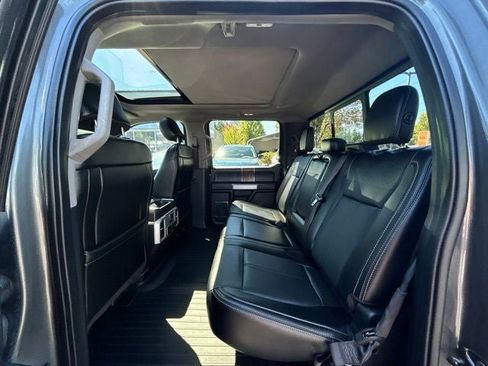 Used 2019 Ford F150 Lariat w/ Equipment Group 502A Luxury AWD/4WD image 13