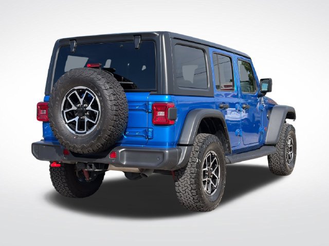 Used 2024 Jeep Wrangler Unlimited Rubicon w/ Technology Group AWD/4WD image 38