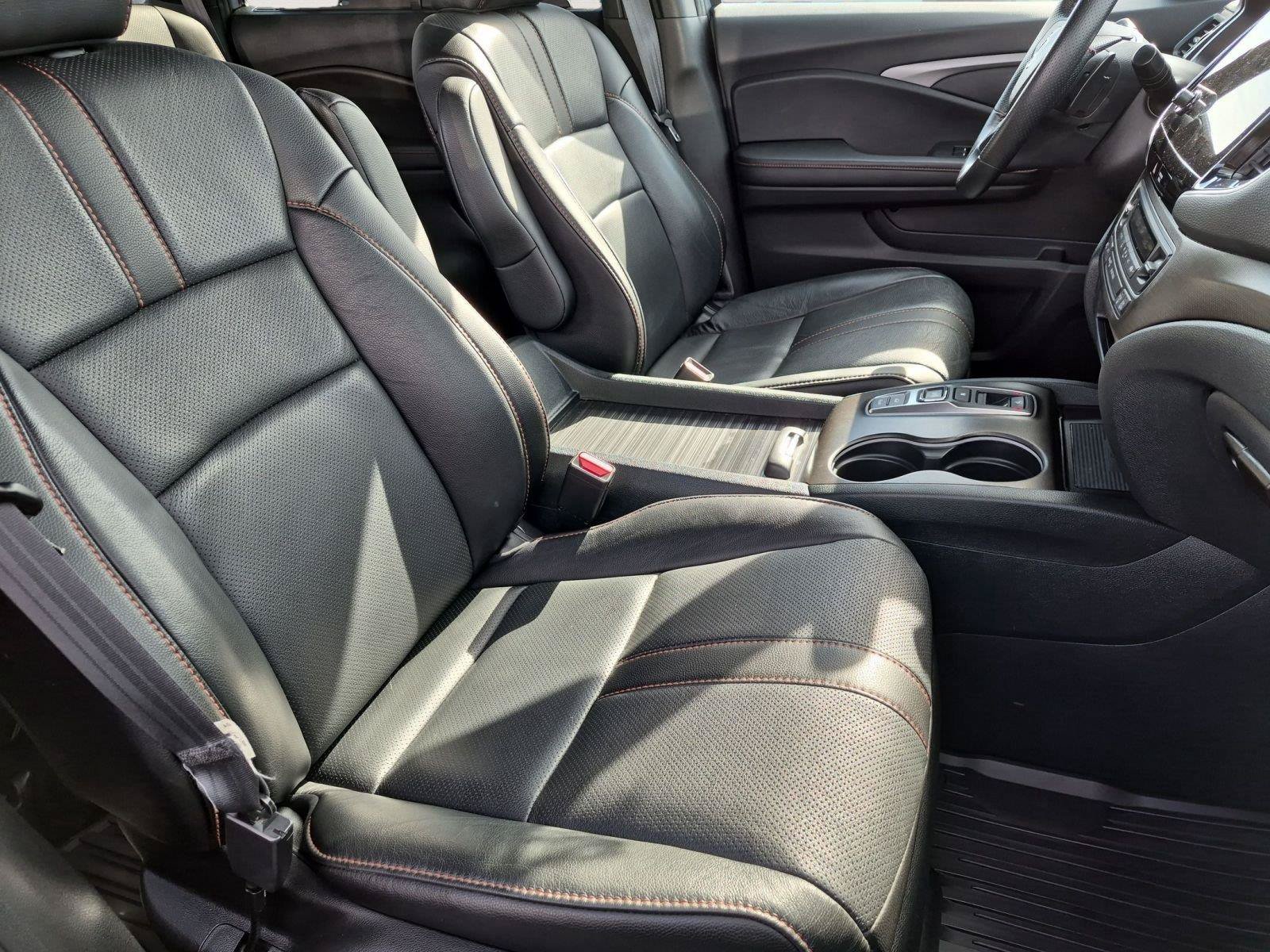 Certified 2023 Honda Passport TrailSport image 19
