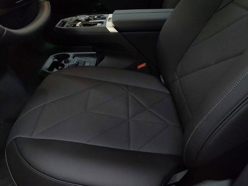 New 2026 BMW iX xDrive45 w/ Premium Package image 16