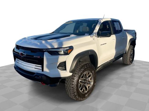 Certified 2025 Chevrolet Colorado ZR2 w/ Technology Package image 1