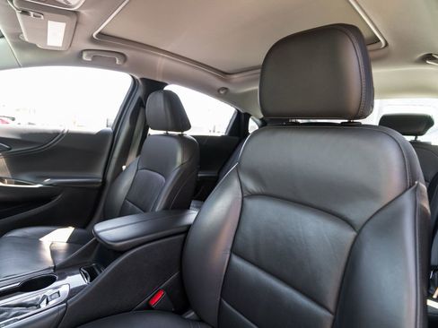 Used 2024 Chevrolet Malibu LT image 6