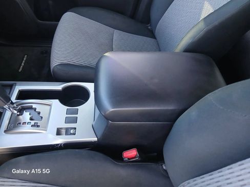 Used 2017 Toyota 4Runner SR5 RWD image 8