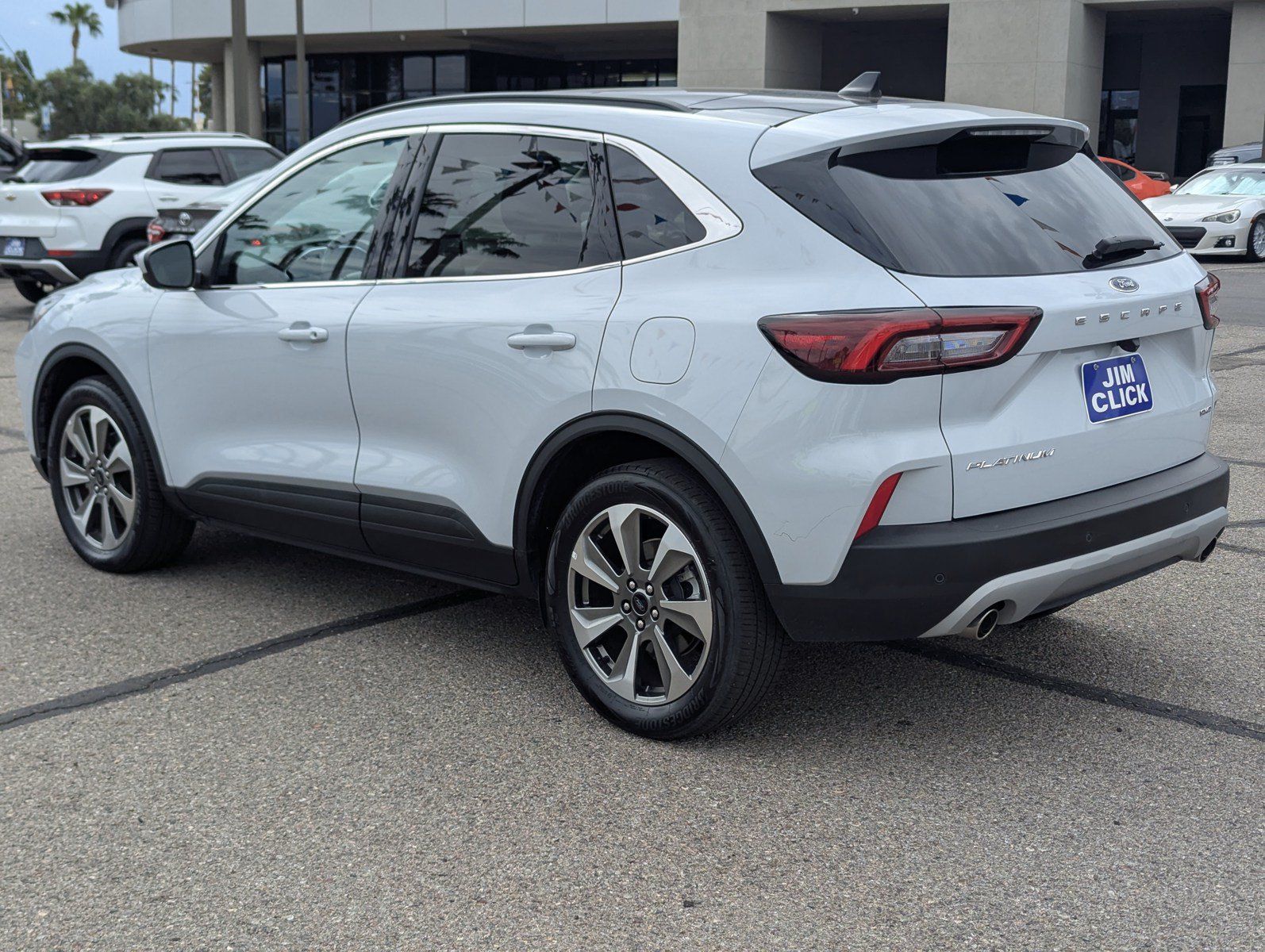 Certified 2025 Ford Escape Platinum AWD/4WD image 4