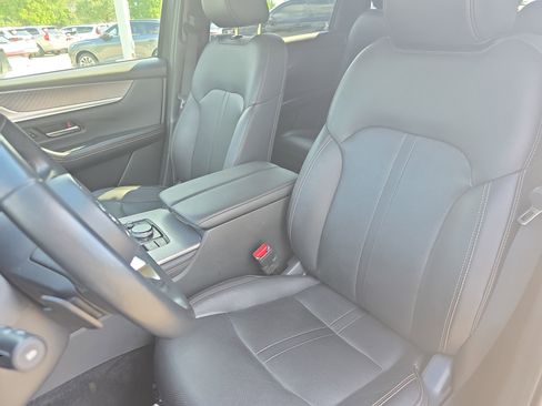 Used 2024 MAZDA CX-90 3.3 Turbo w/ Premium Package AWD/4WD image 16