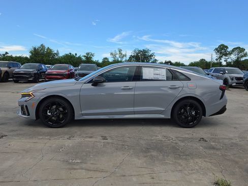 New 2026 Kia K5 GT-Line FWD image 4