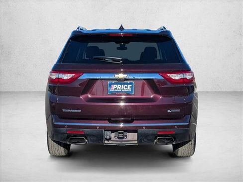 Used 2018 Chevrolet Traverse Premier w/ Driver Confidence II Package image 7