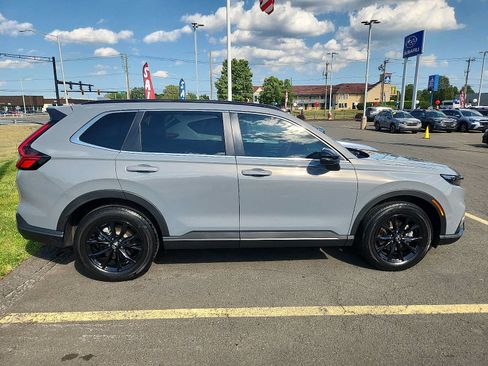 Used 2024 Honda CR-V Sport image 7