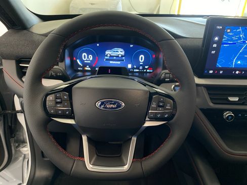 New 2026 Ford Explorer ST-Line w/ ST-Line Street Pack AWD/4WD image 26