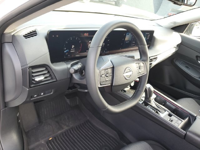 Certified 2026 Nissan Sentra SV w/ SV Convenience Package FWD image 18