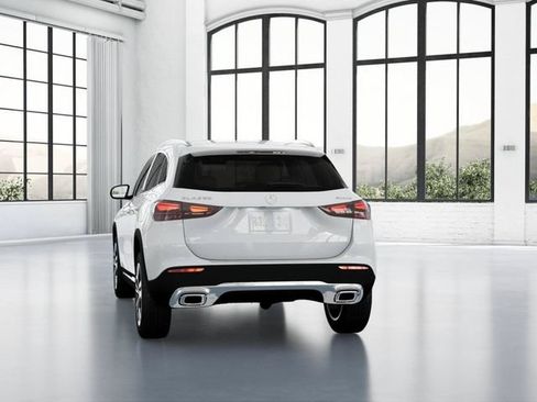 New 2026 Mercedes-Benz GLA 250 4MATIC image 26