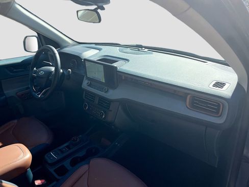 Used 2024 Ford Maverick Lariat image 29