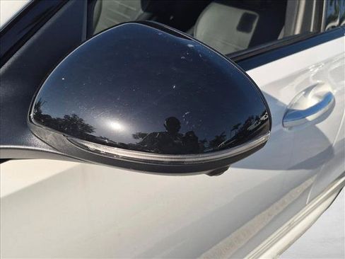 Used 2023 Mercedes-Benz C 300 4MATIC Sedan image 10