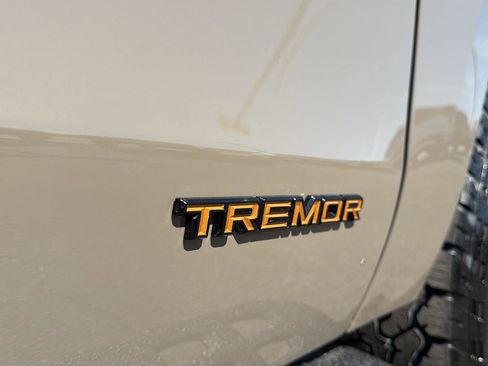 New 2026 Ford Expedition Tremor image 5