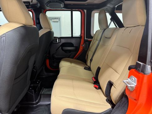 Used 2018 Jeep Wrangler Unlimited Sport S image 22