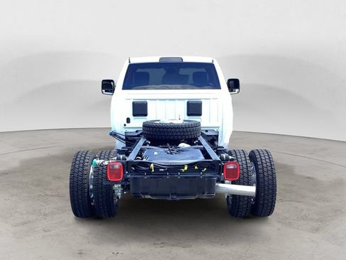 New 2026 RAM 5500 Tradesman w/ Chrome Appearance Group AWD/4WD image 5