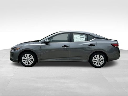 New 2025 Nissan Sentra S image 3