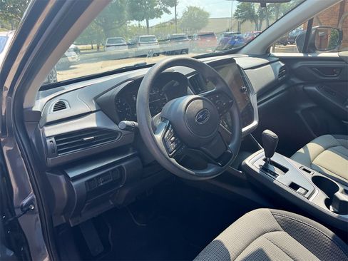 Used 2024 Subaru Crosstrek 2.0i Premium image 9