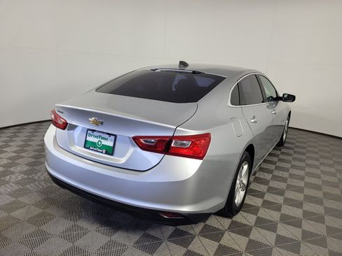 Used 2020 Chevrolet Malibu LS FWD image 9