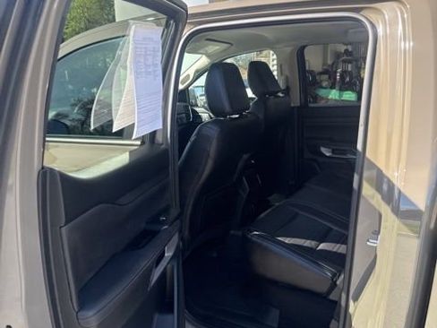 Used 2025 Ford Ranger Lariat w/ Advanced Towing Package AWD/4WD image 21