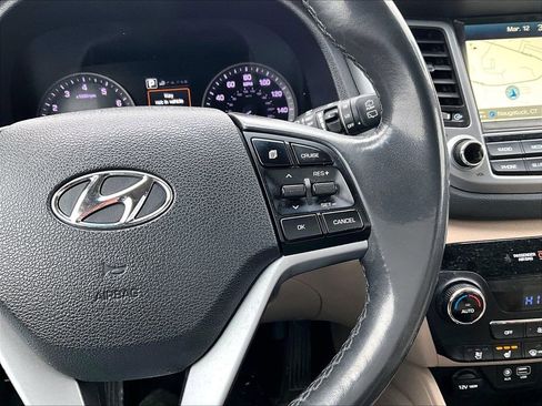 Used 2016 Hyundai Tucson Limited w/ Option Group 03 image 17