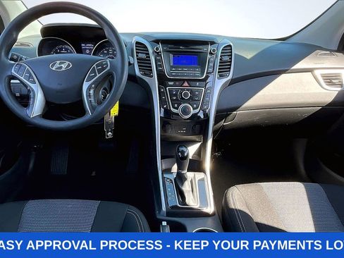 Used 2016 Hyundai Elantra GT image 7