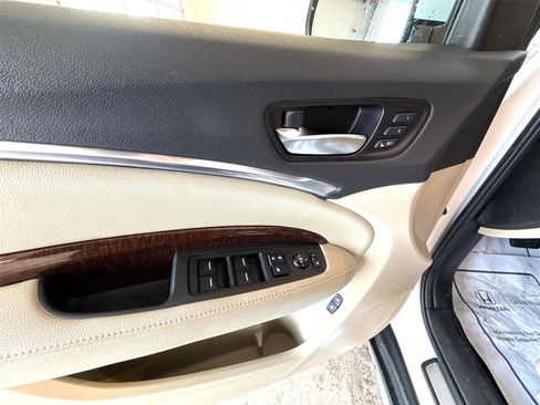 Used 2020 Acura MDX SH-AWD image 15