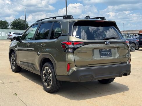 Used 2025 Subaru Forester Premium w/ Convenience Package #1 AWD/4WD image 7