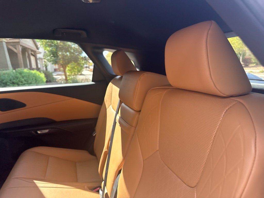 Used 2024 Lexus RX 350 Premium Plus w/ Convenience Package FWD image 8