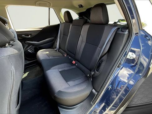 Used 2023 Subaru Outback Premium AWD/4WD image 25