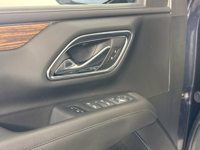 Used 2023 Chevrolet Tahoe High Country AWD/4WD image 13