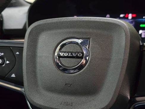 Used 2023 Volvo C40 P8 Recharge Plus w/ Climate Package image 22