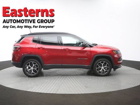 Used 2024 Jeep Compass Limited AWD/4WD image 43