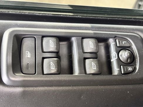 Used 2015 Land Rover LR4 HSE LUX image 11