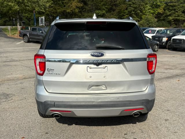 Used 2017 Ford Explorer Limited FWD image 4
