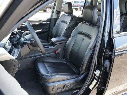 Used 2024 Jeep Grand Cherokee Limited 4xe AWD/4WD image 16