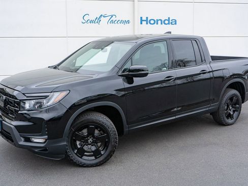 New 2026 Honda Ridgeline Black Edition image 2