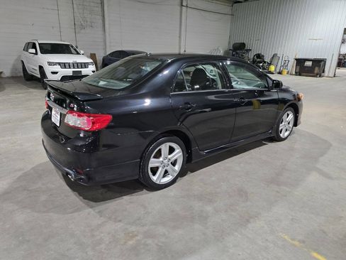 Used 2013 Toyota Corolla S Special Edition image 12